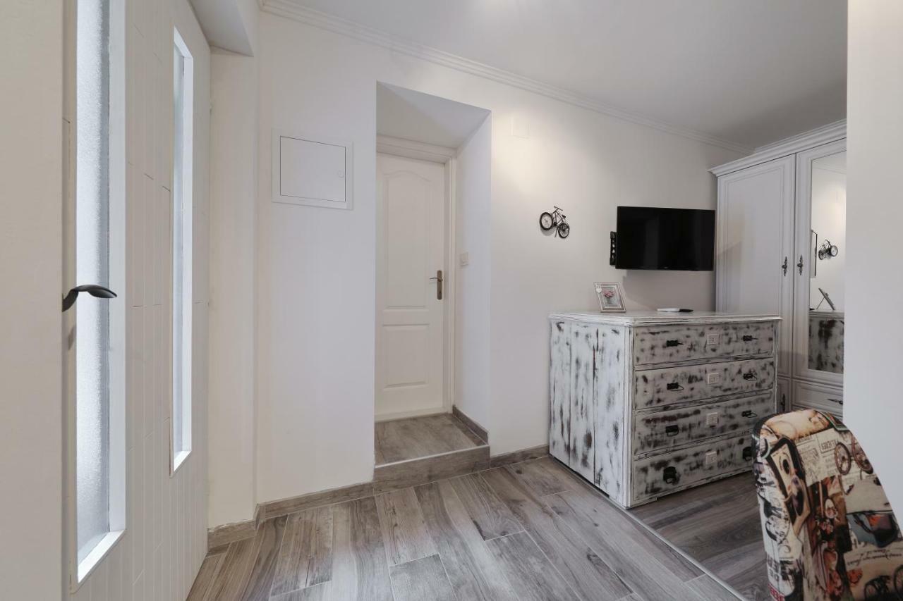 Apartamento Pave Zadar Exterior foto